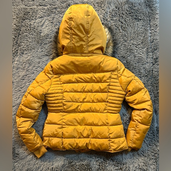 BodiLove Women's Winter Quilted Puffer Jacket with Removable Faux Fur Size Small - Picture 2 of 9